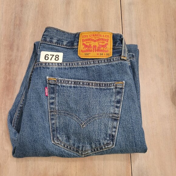 Levi's Mens 550 Relaxed Fit Jeans Size 34x32 Medium Wash - Picture 7 of 7